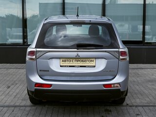 2013 Mitsubishi Outlander III, серебристый, 946000 рублей, вид 4