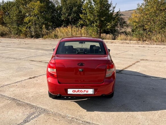 2016 Lada (ВАЗ) Granta I, красный, 435000 рублей - вид 2