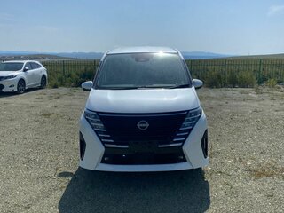 2023 Nissan Serena VI (C28), белый, 2150000 рублей, вид 2