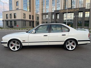 1989 BMW 5 серии 520i III (E34), белый, 530000 рублей, вид 2