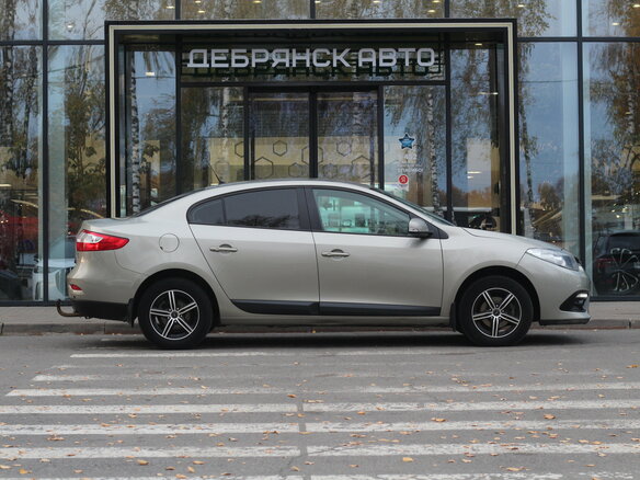 2014 Renault Fluence I Рестайлинг, бежевый, 980000 рублей - вид 3