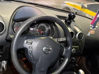2011 Nissan Qashqai I Рестайлинг, чёрный, 750000 рублей, вид 4
