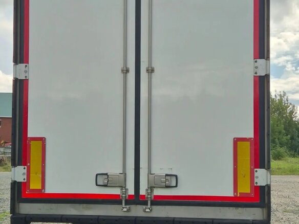 2011 Schmitz Cargobull SKO, белый, 4500000 рублей - вид 4