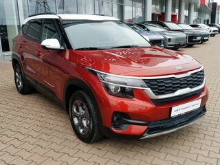 2020 Kia Seltos I, красный, 2103000 рублей, вид 4