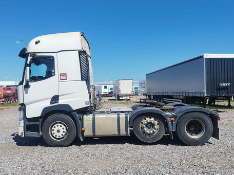 2016 Renault T-Series, белый, 3250000 рублей, вид 4