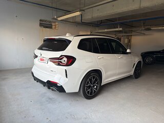 2021 BMW X3 20i xDrive III (G01) Рестайлинг, белый, 5650000 рублей, вид 4