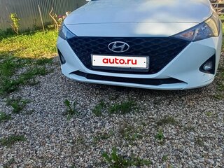 2021 Hyundai Solaris II Рестайлинг, белый, 1800000 рублей, вид 1