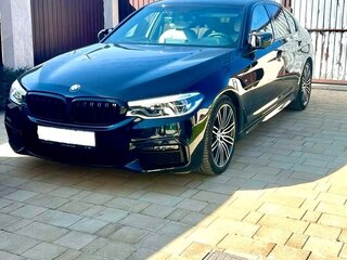 2019 BMW 5 серии 530i xDrive VII (G30/G31/G38), чёрный, 3970000 рублей, вид 2