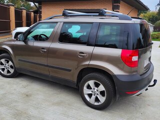 2012 Skoda Yeti I, коричневый, 710000 рублей, вид 4