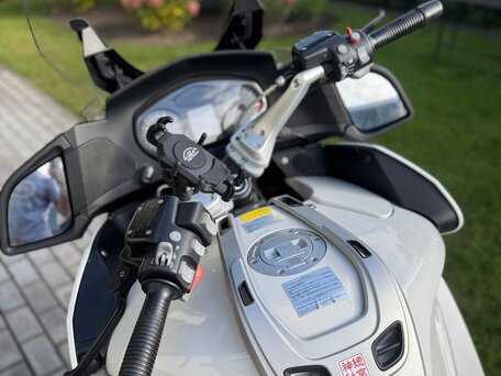 2009 BMW R 1200 RT, белый, 825000 рублей, вид 4