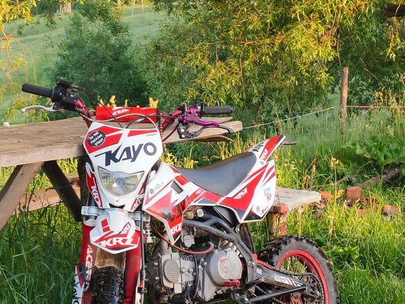 2023 Kayo Basic YX140EM, красный, 65000 рублей