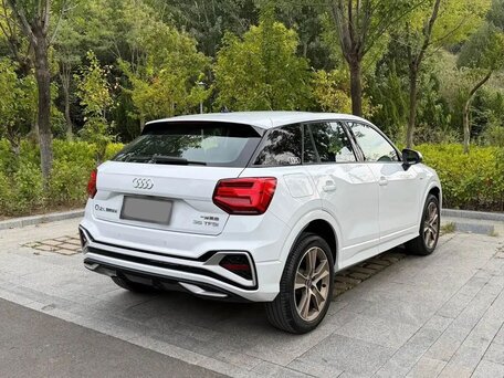 2022 Audi Q2 L 35 TFSI I Рестайлинг, белый, 2120000 рублей, вид 4