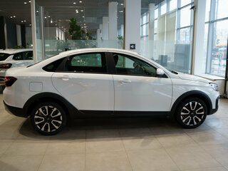 2026 Lada (ВАЗ) Vesta Cross I Рестайлинг (NG), белый, 1818000 рублей, вид 3