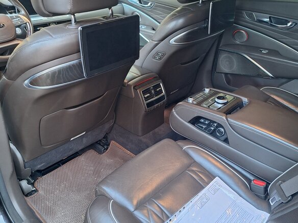 2019 Kia K900 II, коричневый, 2699000 рублей - вид 21