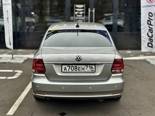 2017 Volkswagen Polo V Рестайлинг, серебристый, 1270000 рублей, вид 5