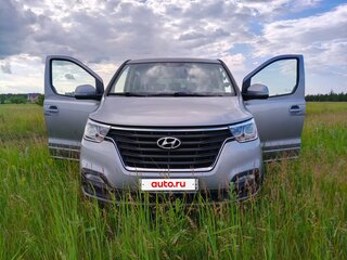 2021 Hyundai H-1 II Рестайлинг 2, серебристый, 2900000 рублей, вид 2