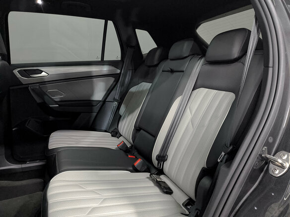 2023 Volkswagen Tayron I Рестайлинг, чёрный - вид 17