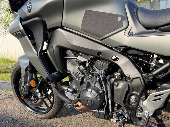 2022 Yamaha Tracer 9, серый, 1400000 рублей - вид 1