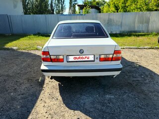 1988 BMW 5 серии 520i III (E34), белый, 235000 рублей, вид 3