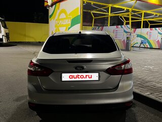 2011 Ford Focus III, серебристый, 750000 рублей, вид 3