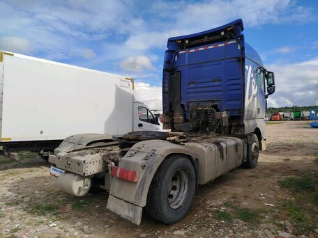 2023 Sinotruk Sitrak C7H, синий, 2423925 рублей, вид 3