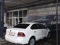 2016 Volkswagen Polo V Рестайлинг, белый, 380000 рублей - вид 1