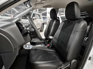 2019 Mitsubishi Outlander III Рестайлинг 3, белый, 1799000 рублей, вид 5