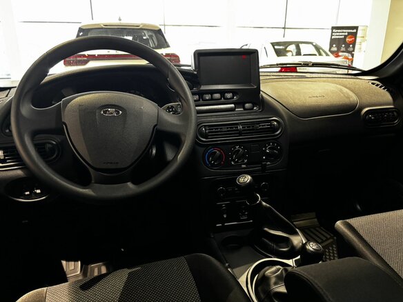 2026 Lada (ВАЗ) Niva Travel I Рестайлинг, зелёный, 1789000 рублей - вид 7