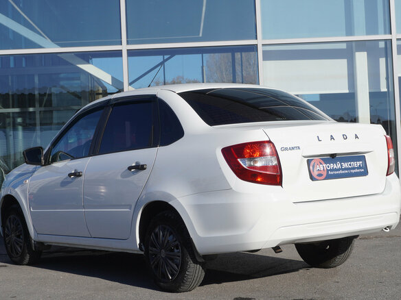 2020 Lada (ВАЗ) Granta I Рестайлинг, белый, 619000 рублей - вид 6