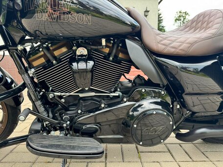 2023 Harley-Davidson Road Glide, чёрный, 2100000 рублей, вид 5