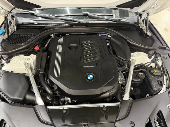 2020 BMW 5 серии 540i VII (G30/G31/G38) Рестайлинг, белый, 4990000 рублей - вид 15