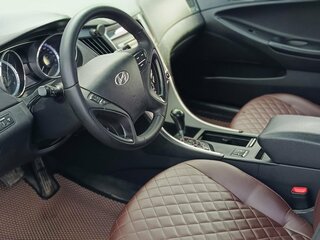 2010 Hyundai Sonata VI (YF), серый, 960000 рублей, вид 5