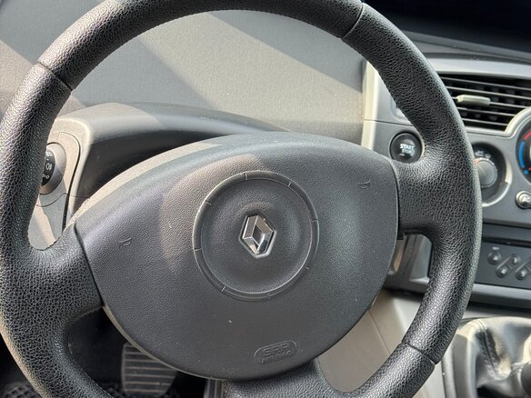 2007 Renault Scenic II Рестайлинг, серый - вид 13