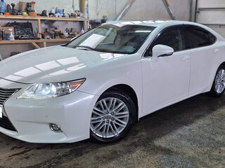 2014 Lexus ES 250 VI, белый, 2390000 рублей, вид 2