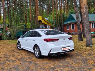 2017 Hyundai Sonata VII (LF) Рестайлинг, белый, 1520000 рублей, вид 3