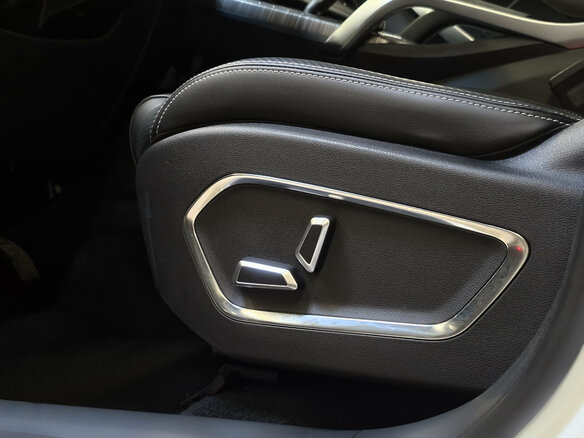 2022 Geely Atlas Pro, белый, 1639000 рублей - вид 15