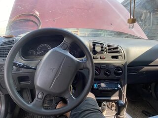 1994 Mitsubishi Galant VII, красный, 50000 рублей, вид 3
