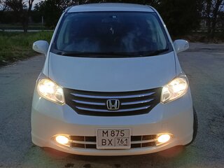2009 Honda Freed I, белый, 1120000 рублей, вид 1
