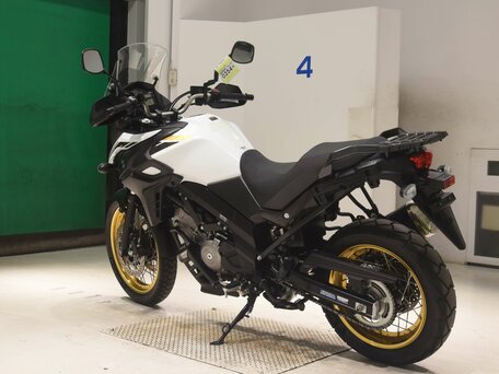 2022 Suzuki V-Strom DL 650, чёрный, 850000 рублей, вид 3