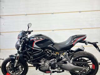 2020 Ducati Monster 821, чёрный, 990000 рублей, вид 1