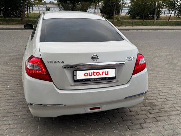 2008 Nissan Teana II (J32), белый, 1350000 рублей - вид 3