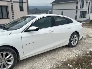 2019 Chevrolet Malibu IX Рестайлинг, белый, 1300000 рублей, вид 4