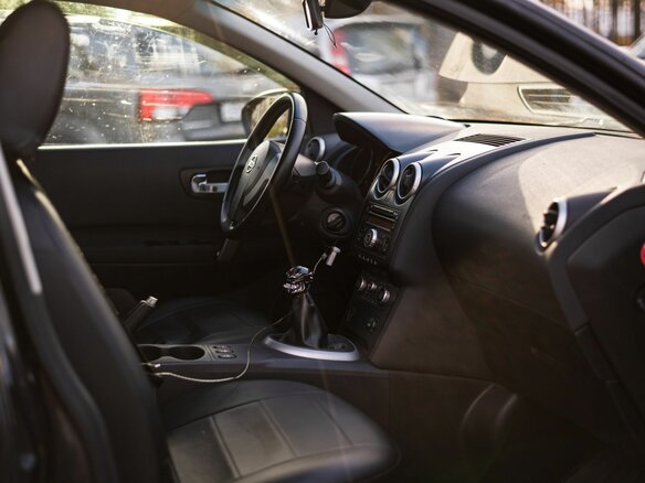 2007 Nissan Qashqai I, чёрный, 580000 рублей - вид 10