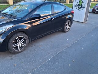 2013 Hyundai Elantra V (MD), чёрный, 995000 рублей, вид 2