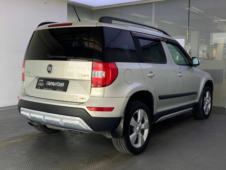 2014 Skoda Yeti I Рестайлинг, серый, 1250000 рублей, вид 5