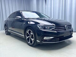 2023 Volkswagen Magotan B8 Рестайлинг, чёрный, 1430000 рублей, вид 1