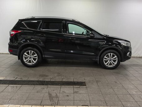 2019 Ford Kuga II Рестайлинг, чёрный, 1530000 рублей, вид 3