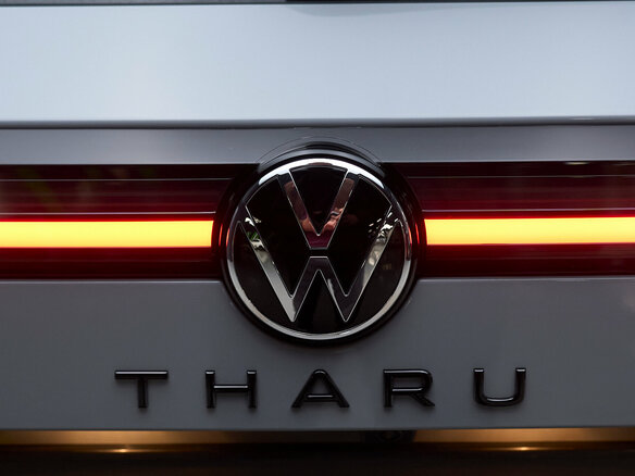 2026 Volkswagen Tharu XR 300 TSI, серый, 3090000 рублей - вид 8