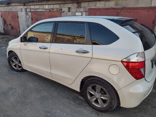 2004 Honda Edix, белый, 630000 рублей, вид 4