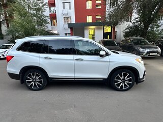 2020 Honda Pilot 9AT III Рестайлинг, белый, 4700000 рублей, вид 2